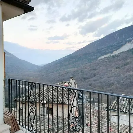 Casa Anversa Apartment Anversa Degli Abruzzi